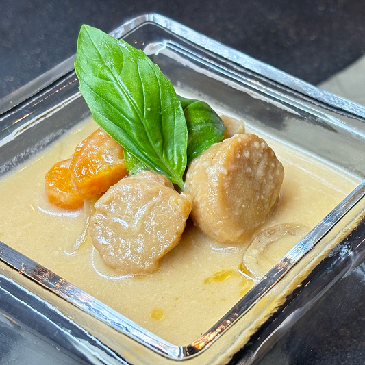 Scallops in cream sauce