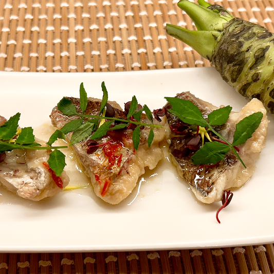 Red sea bream marinated in wasabi
